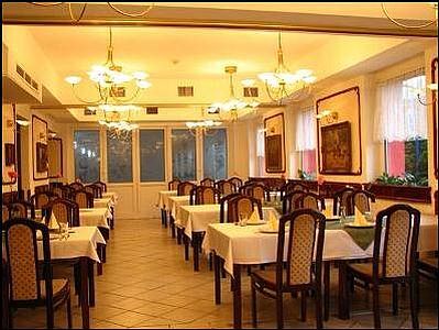 Billiges Restaurant in Budapest im Hotel Polus